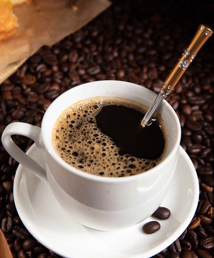 为什么很多人喜欢空腹喝黑咖啡?