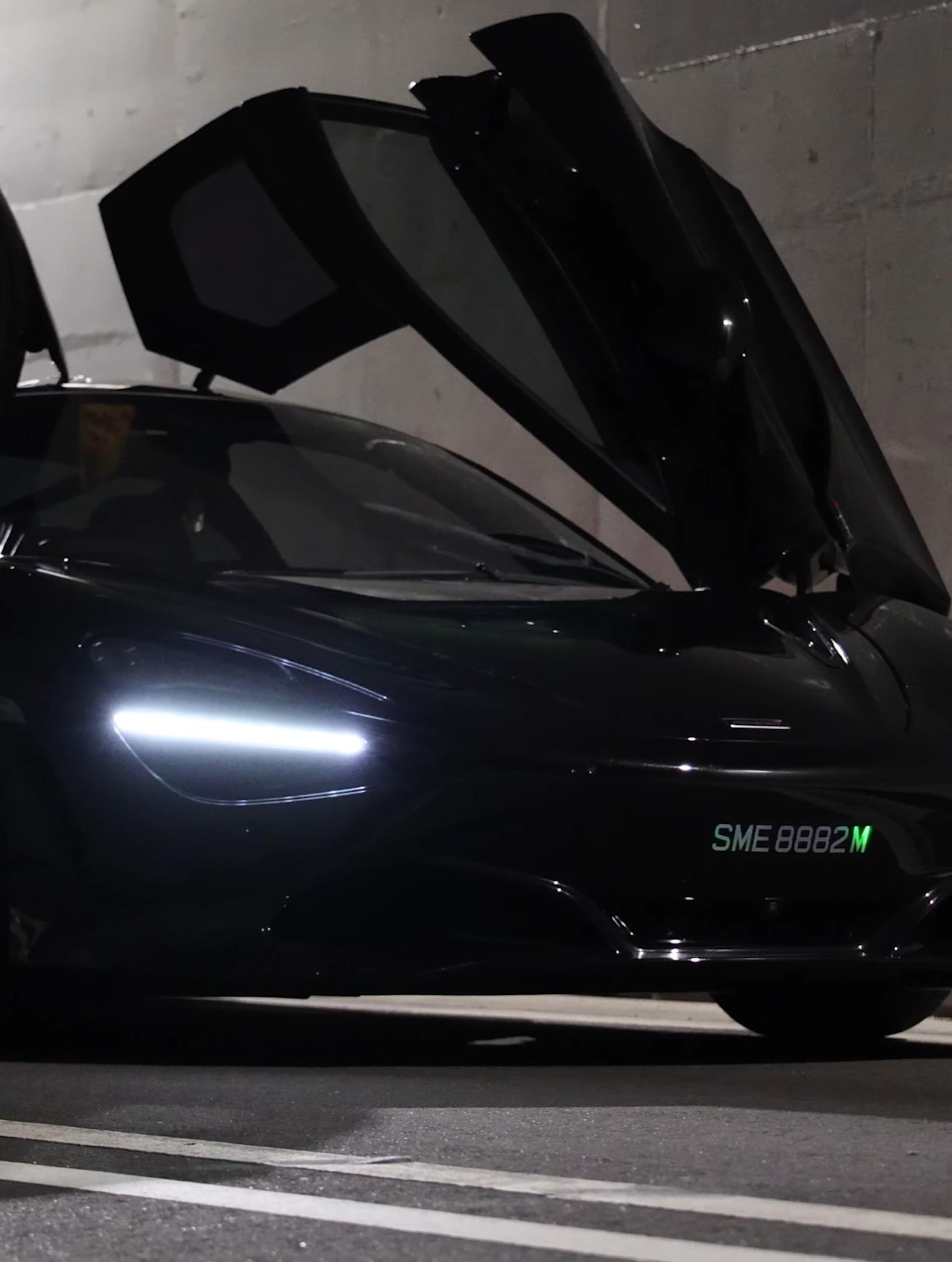 生活原本沉闷但跑起来就会有风迈凯伦720s迈凯伦