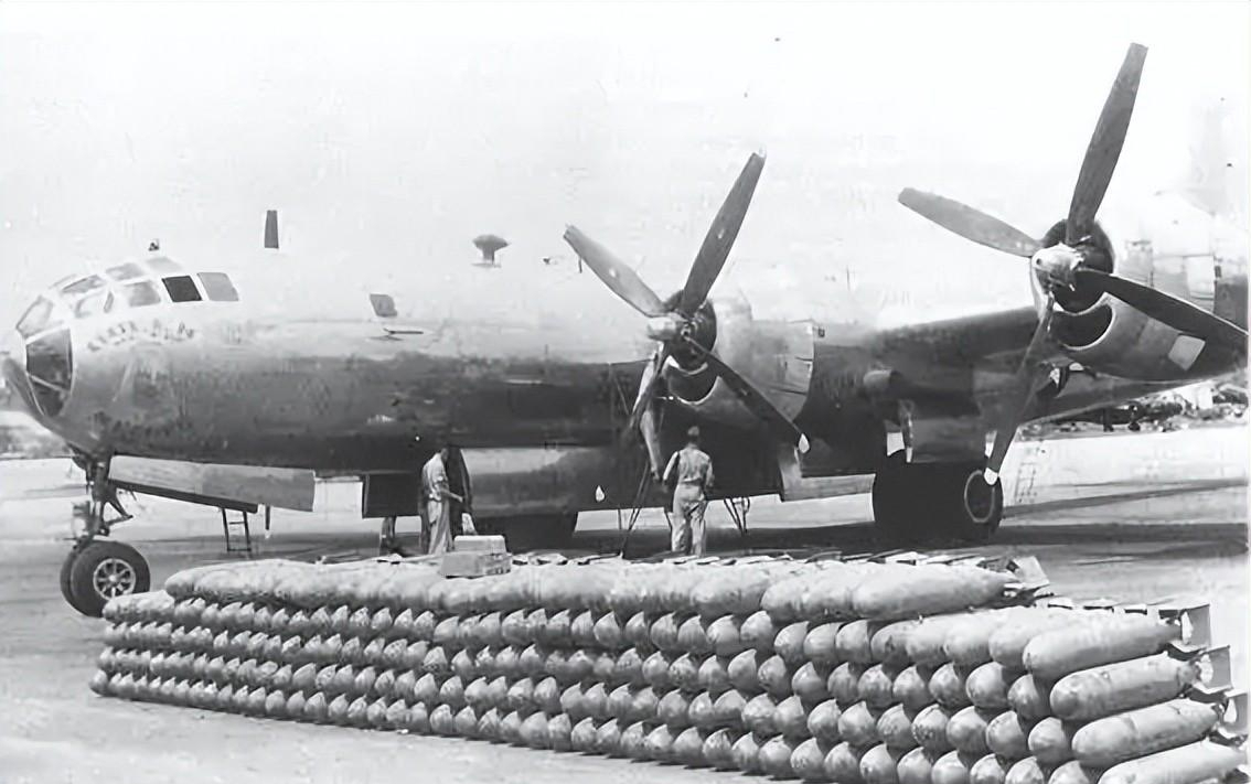 善恶终有报:李梅火攻,彻底让东京成为人间地狱,50万人直接丧生