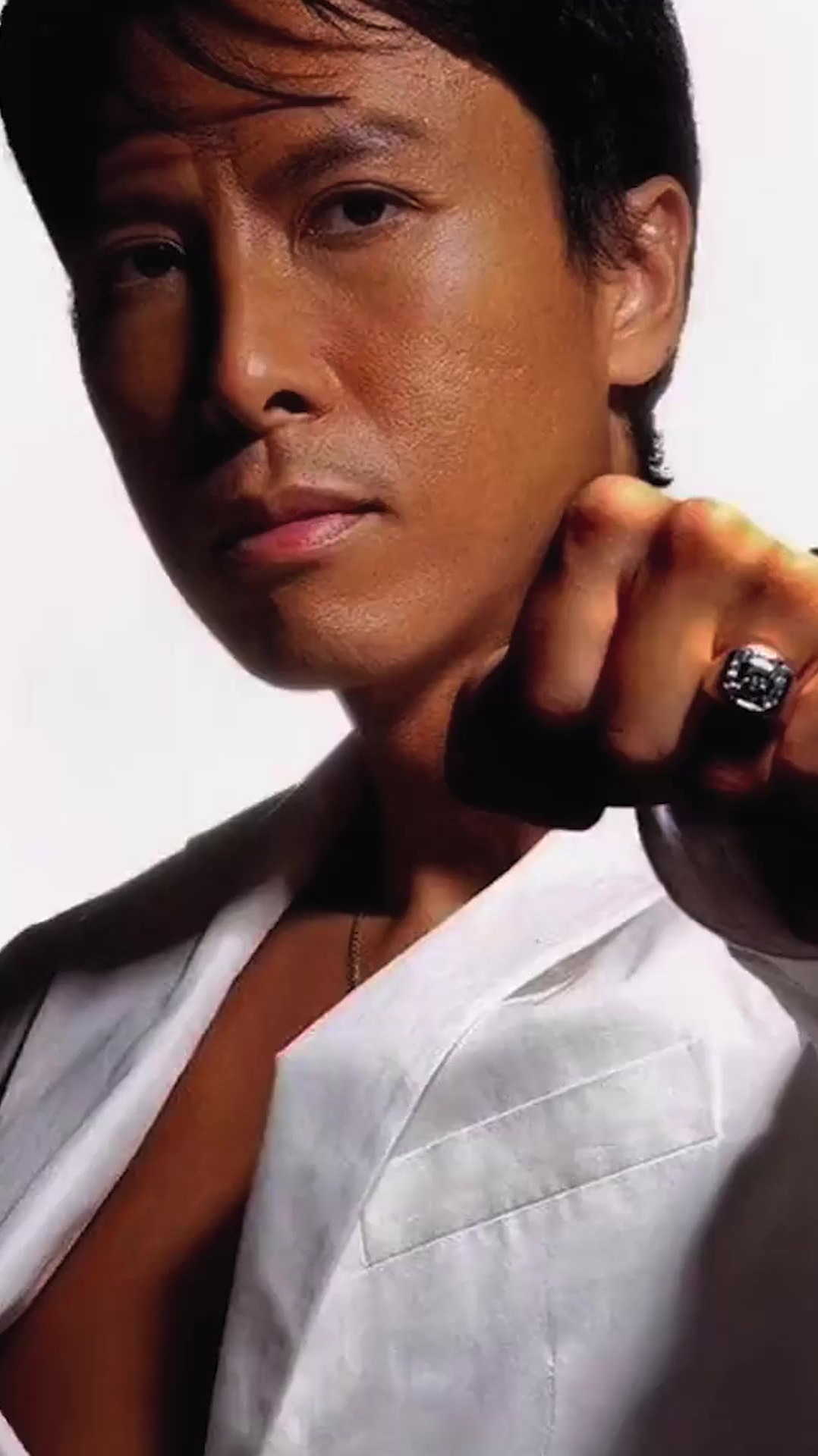 甄子丹作为90后唯一还能打的武打明星