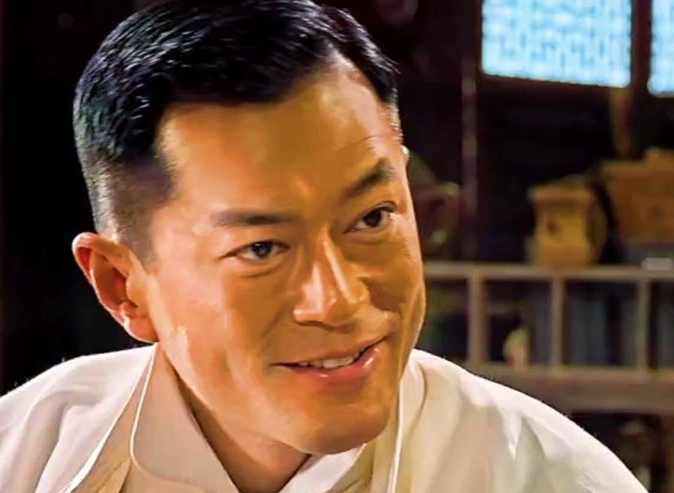 越长越凶的5位明星,个个眼神犀利让人害怕,相由心生看来不假