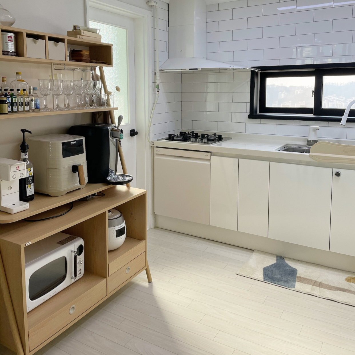 韩国新婚夫妻的110㎡,装修跟豪华不沾边,却有着藏不住的精致感