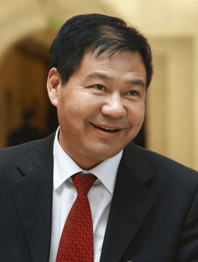 蓝翔老板娘最惨离婚案,亿万身家倒赔20万,三个女儿被送入狱1