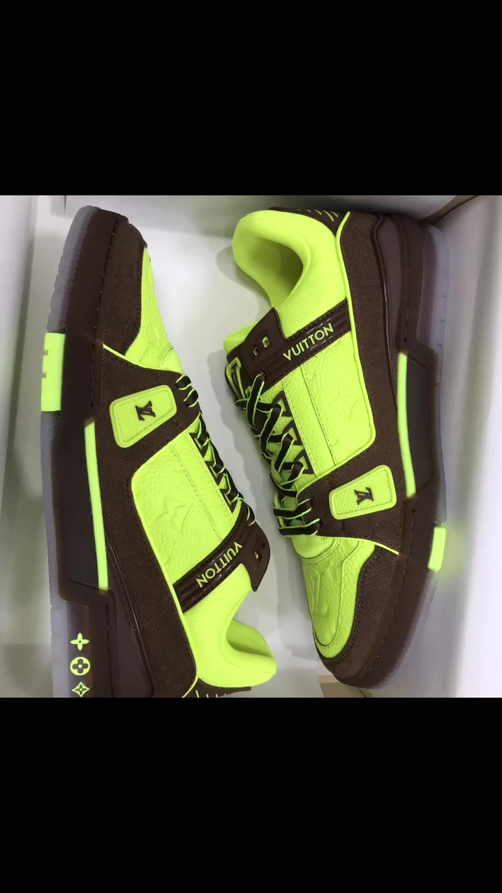 lv荧光绿巧克力限定款终于到手了-度小视