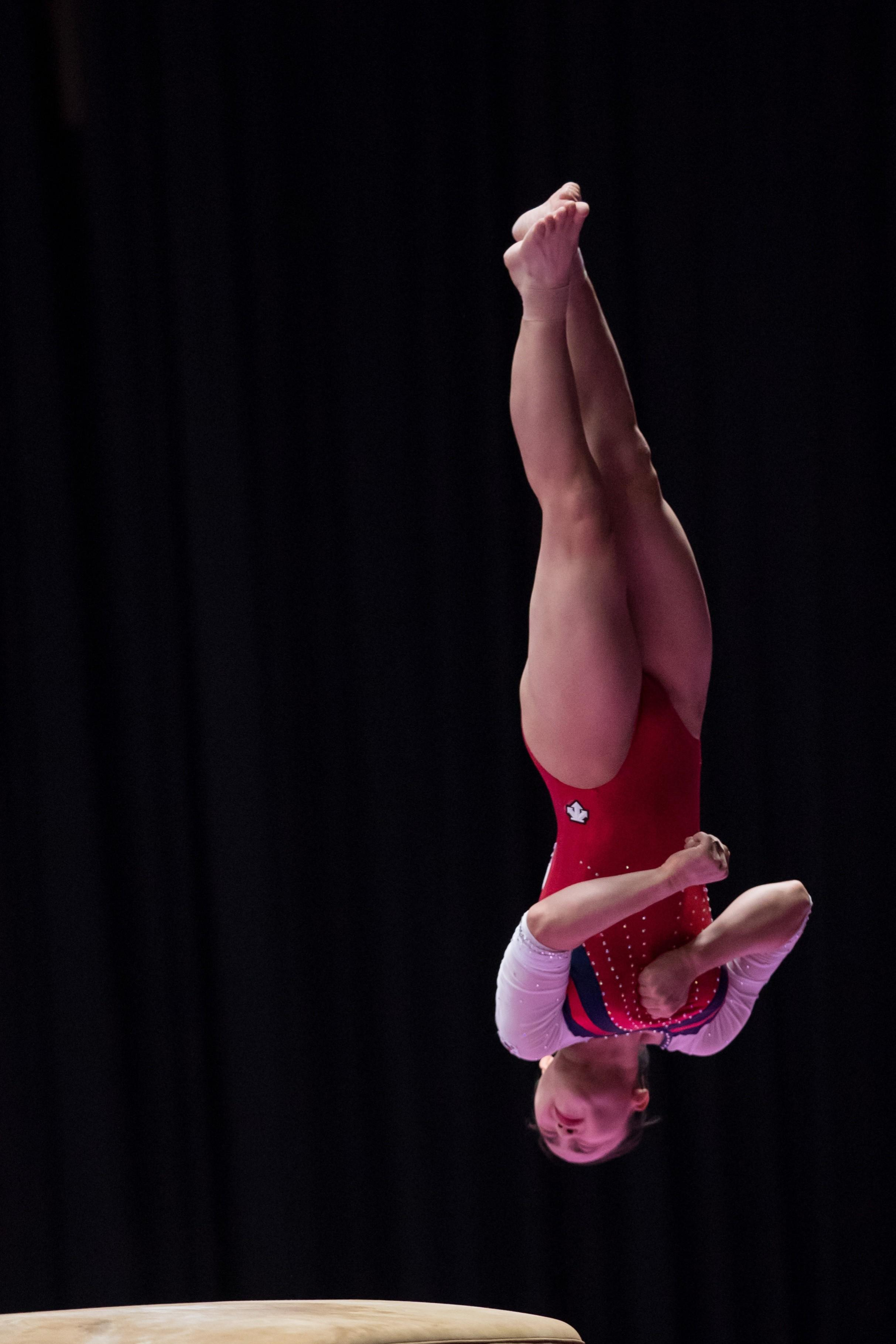 回顾跳马冠军桑兰:从"天选之子"到高位截瘫,经历伤病后她理应幸福