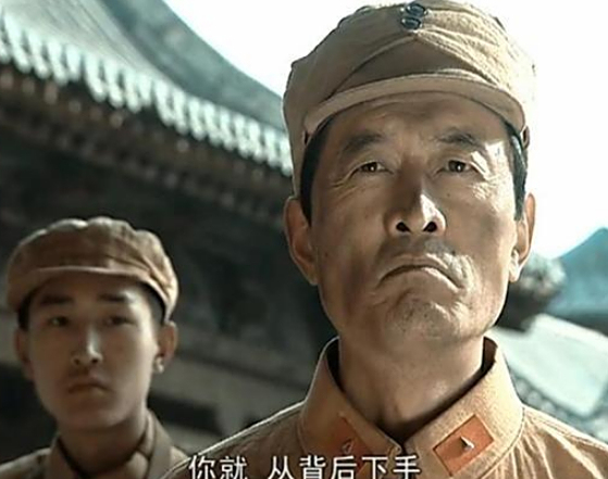 陈赓围歼黄正诚!敌4门山炮为何一炮未放,常乃超:不按套路出牌