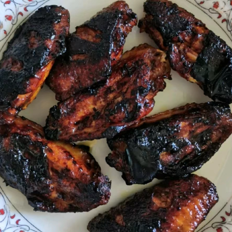 成都小伙晒妻子做饭翻车走红,看到图5,网友:是来搞笑的吗?