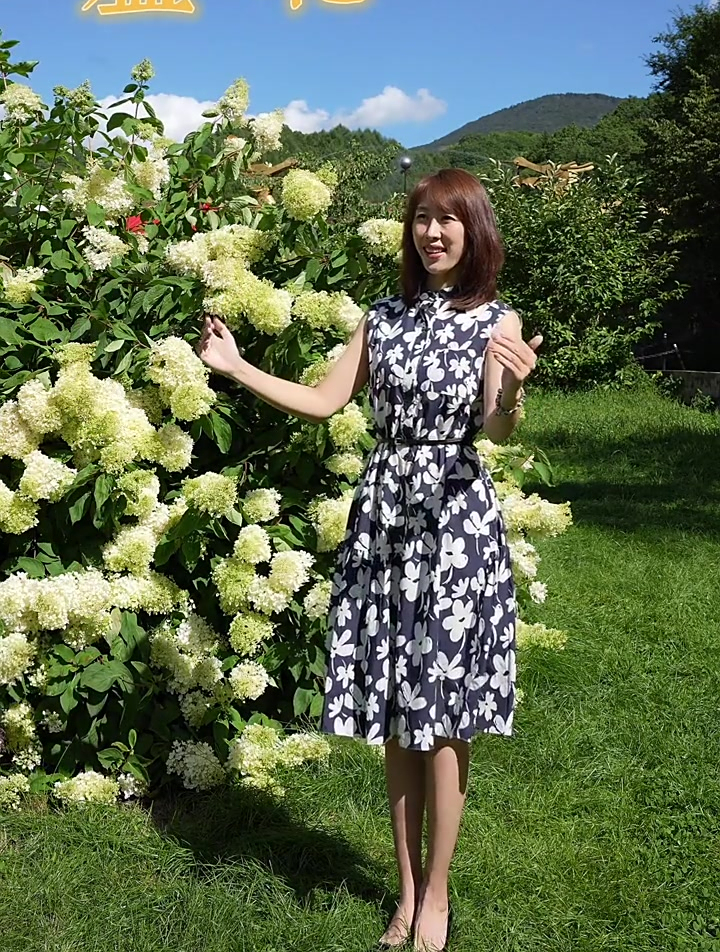 女中音歌手张洋户外演唱《芦花》欢迎大家观看-度小视