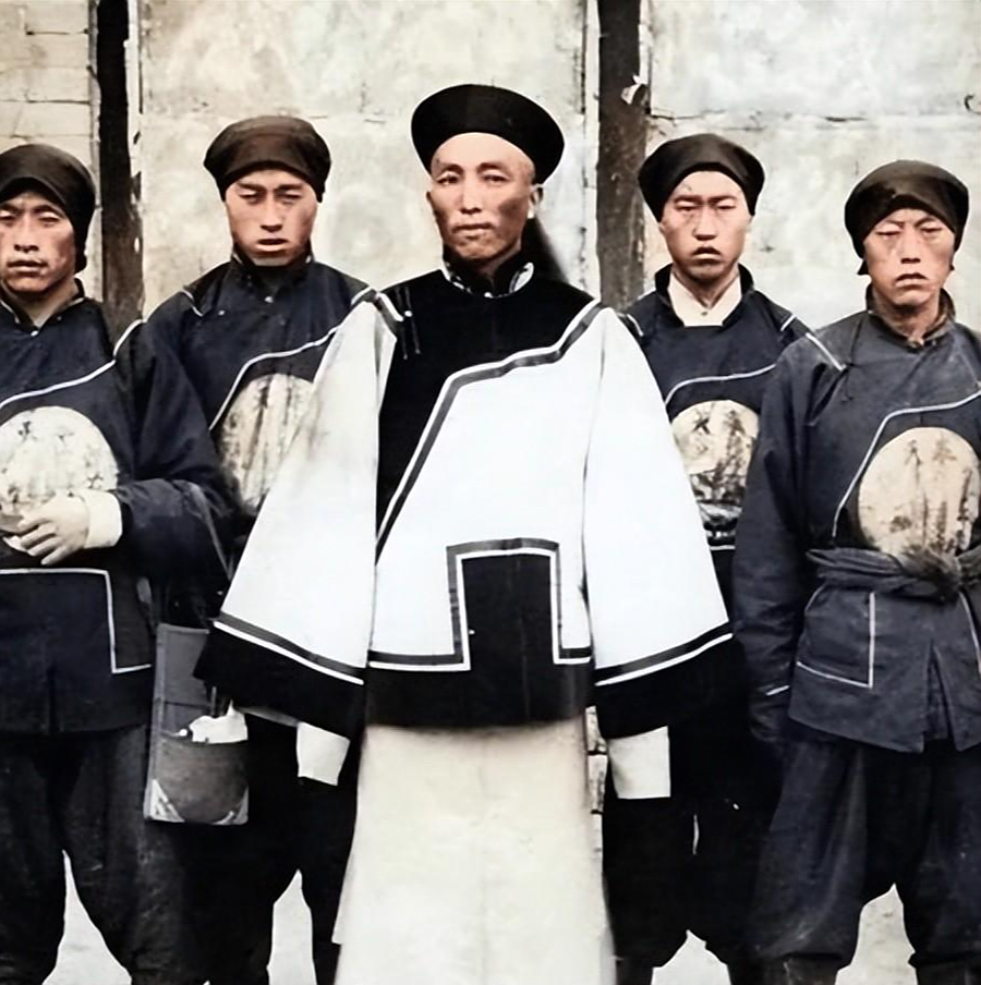 清军胸前的"兵,丁,卒,勇"有何区别?一字之差,却是三六九等