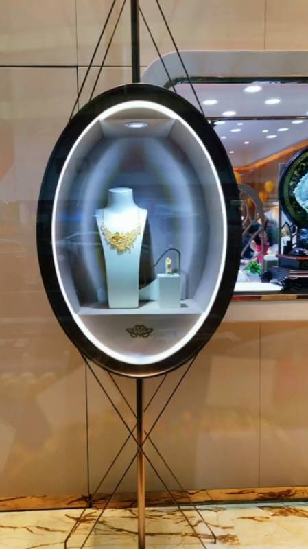 高档个性化橱窗展柜,珠宝店橱窗柜创意款-度小视