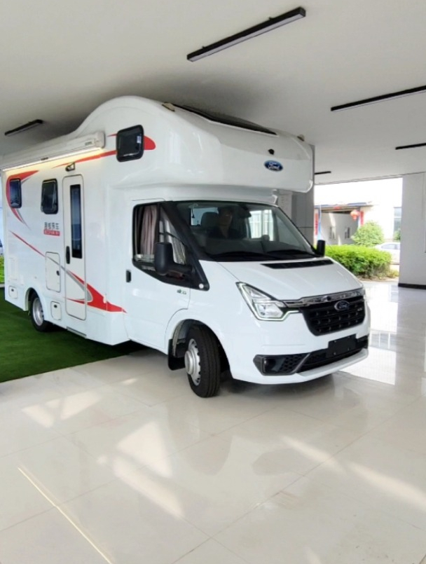 趣蜂48v房车电路的自动挡c型房车,趣蜂c810房车
