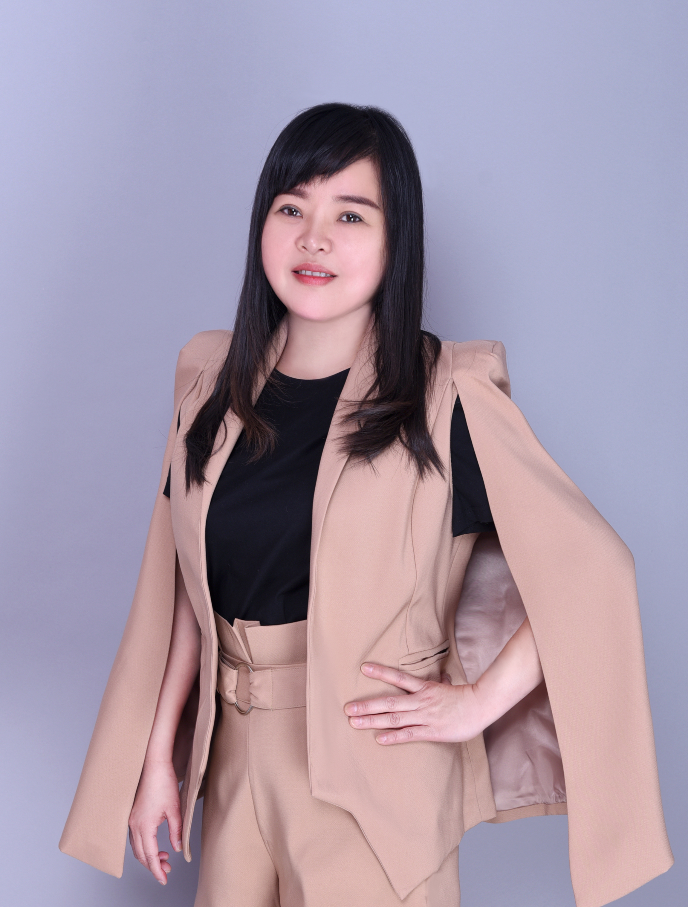 中国美业纹绣名师录——徐亚萍老师