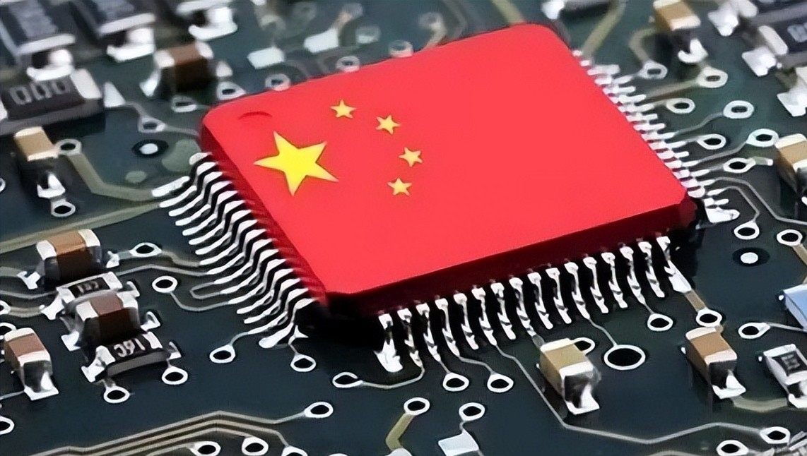 中美闹掰了?美芯片三巨头正式宣布,人民日报:丢掉所有幻想