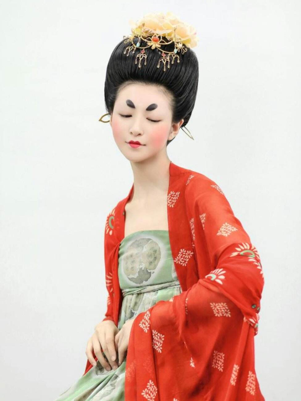 唐朝女子真实的妆容,是什么样子呢?