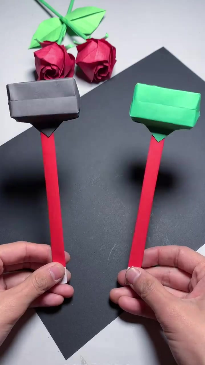 做个好玩的折纸锤子