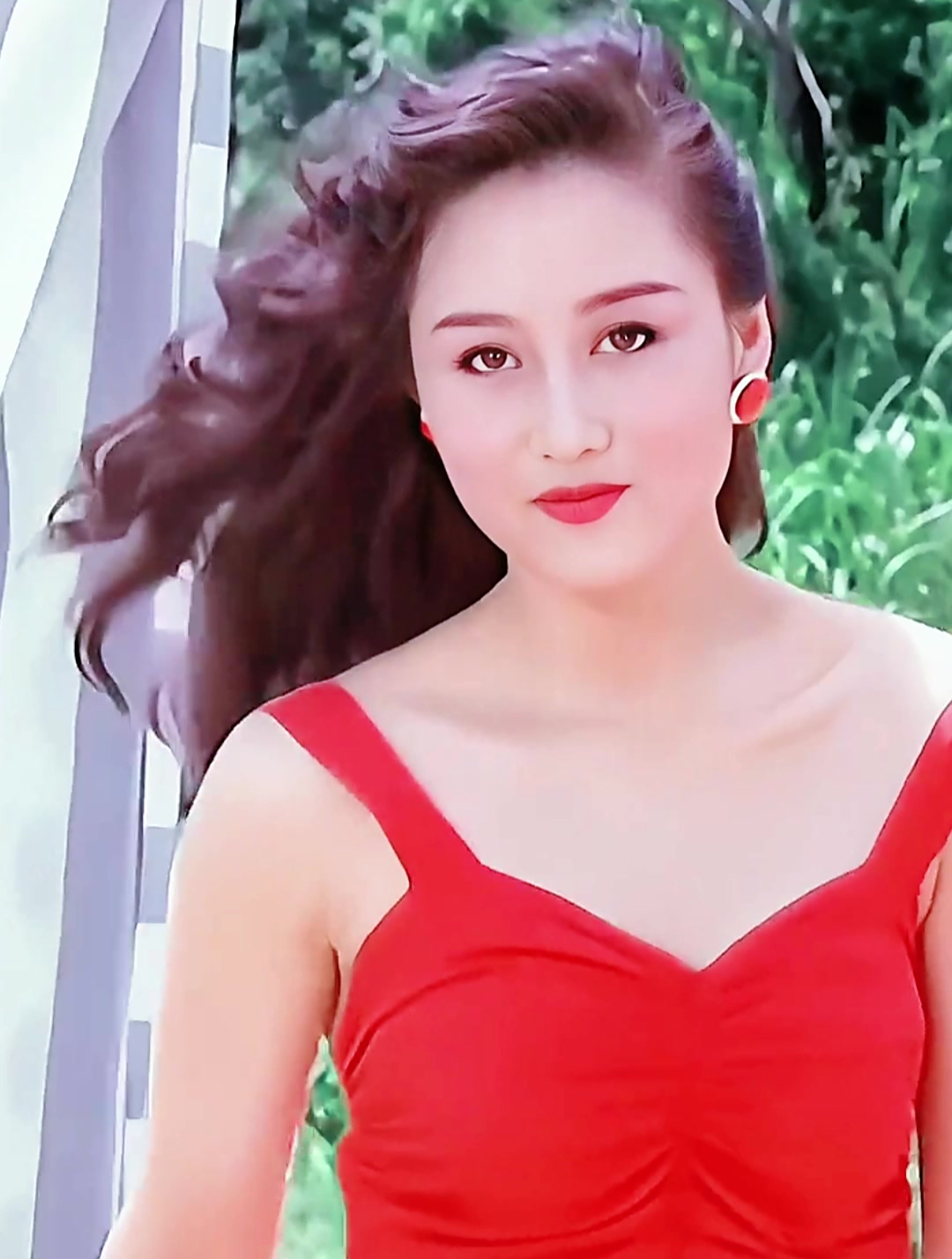 年轻时的利智的身材到底有多好,不说了,你们自己感受一下!