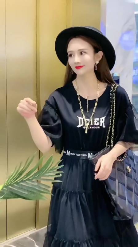 2022-06-240时尚穿搭吖212粉丝  关注秒懂英语里的常见介词～5.