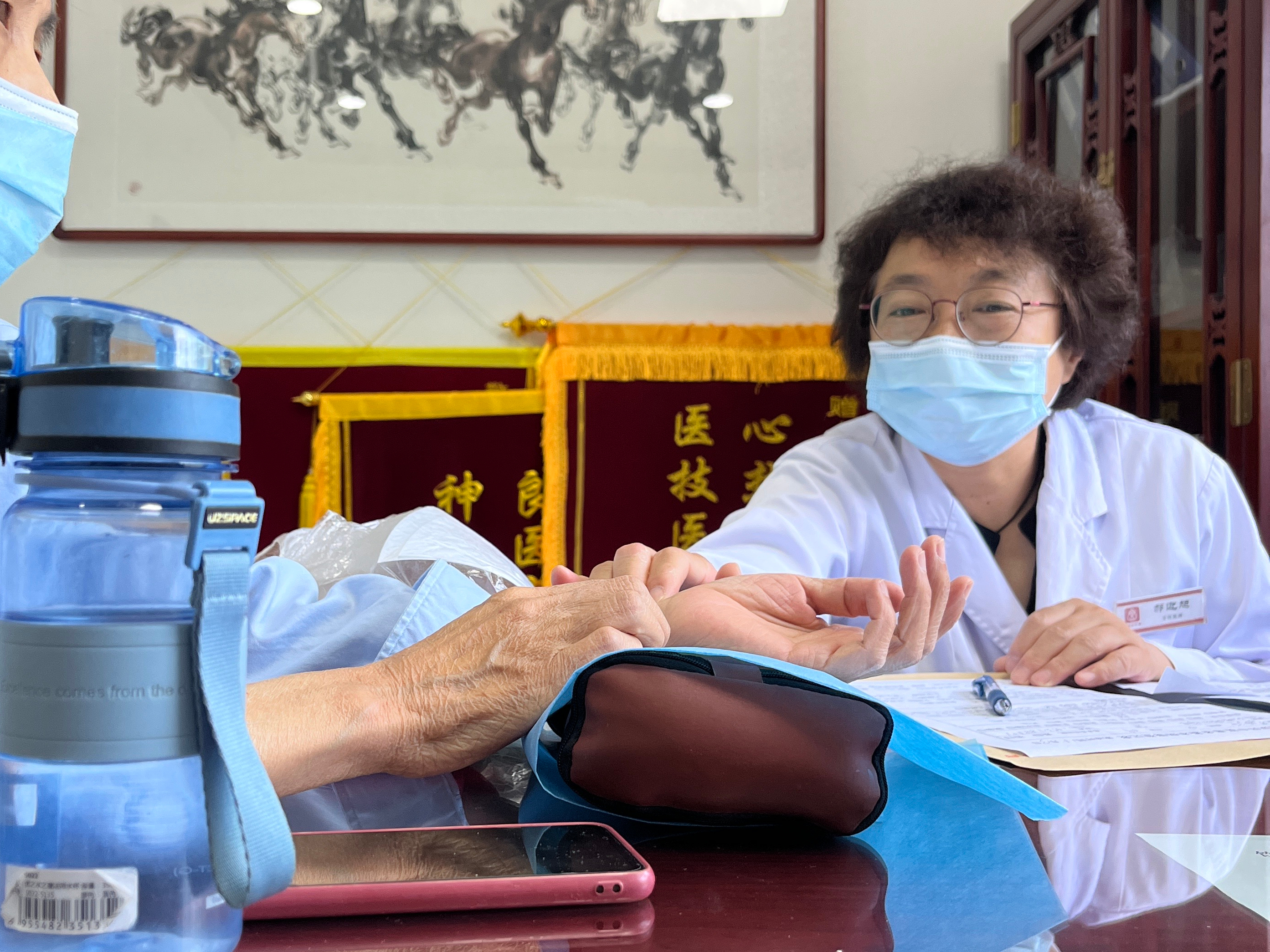 肿瘤专家郝迎旭主任谈:我从医40年的中医治疗癌症经验与体会