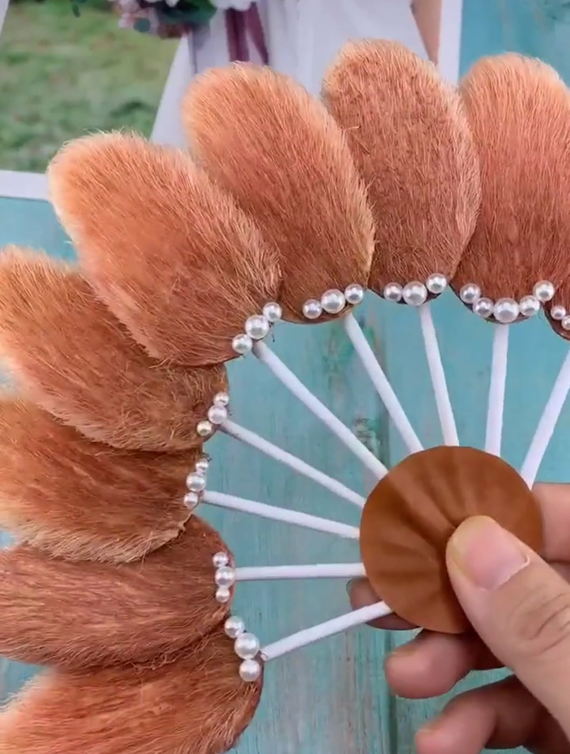 芒果核做的扇子你应该第一次见吧-度小视