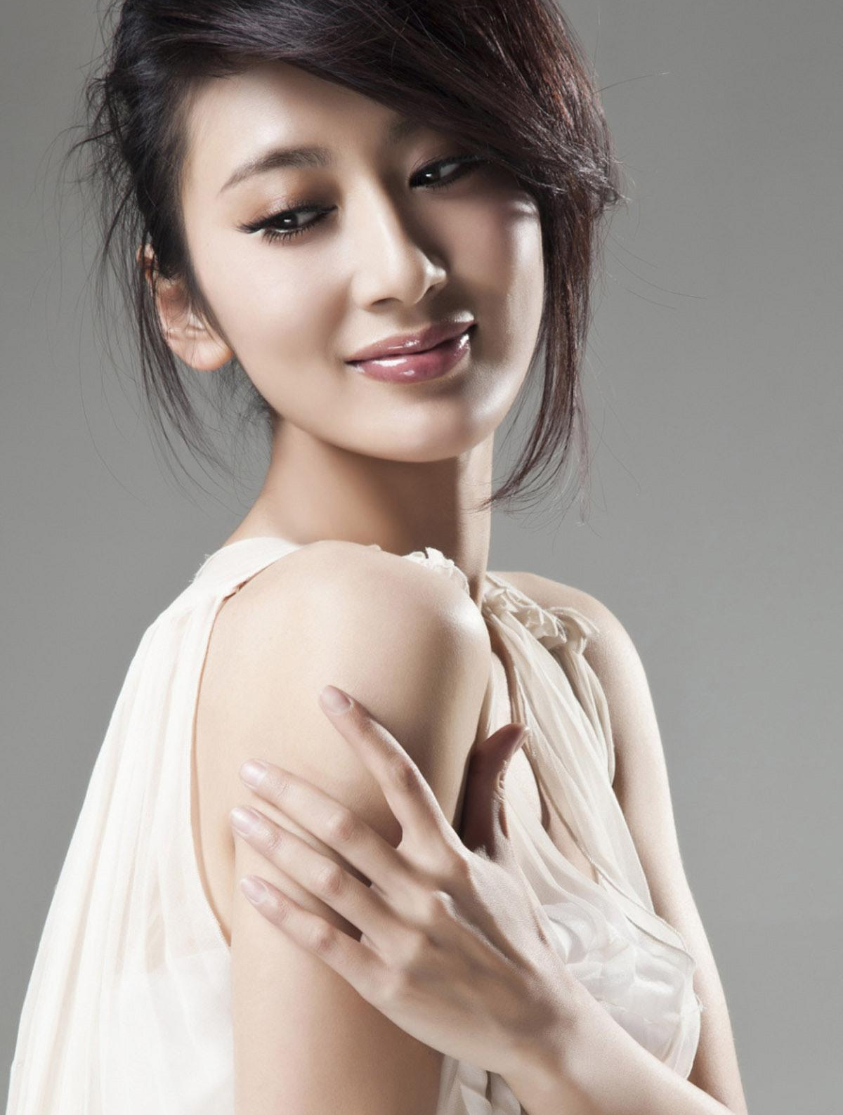 与闺蜜佟丽娅闹掰因剧本问题得罪于正郭珍霓到底有什么底气1