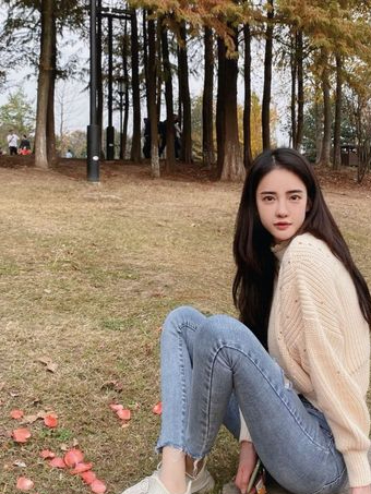 "韩国花蛇"潘南奎近况曝光,酒吧喊麦,与整容前判若两人