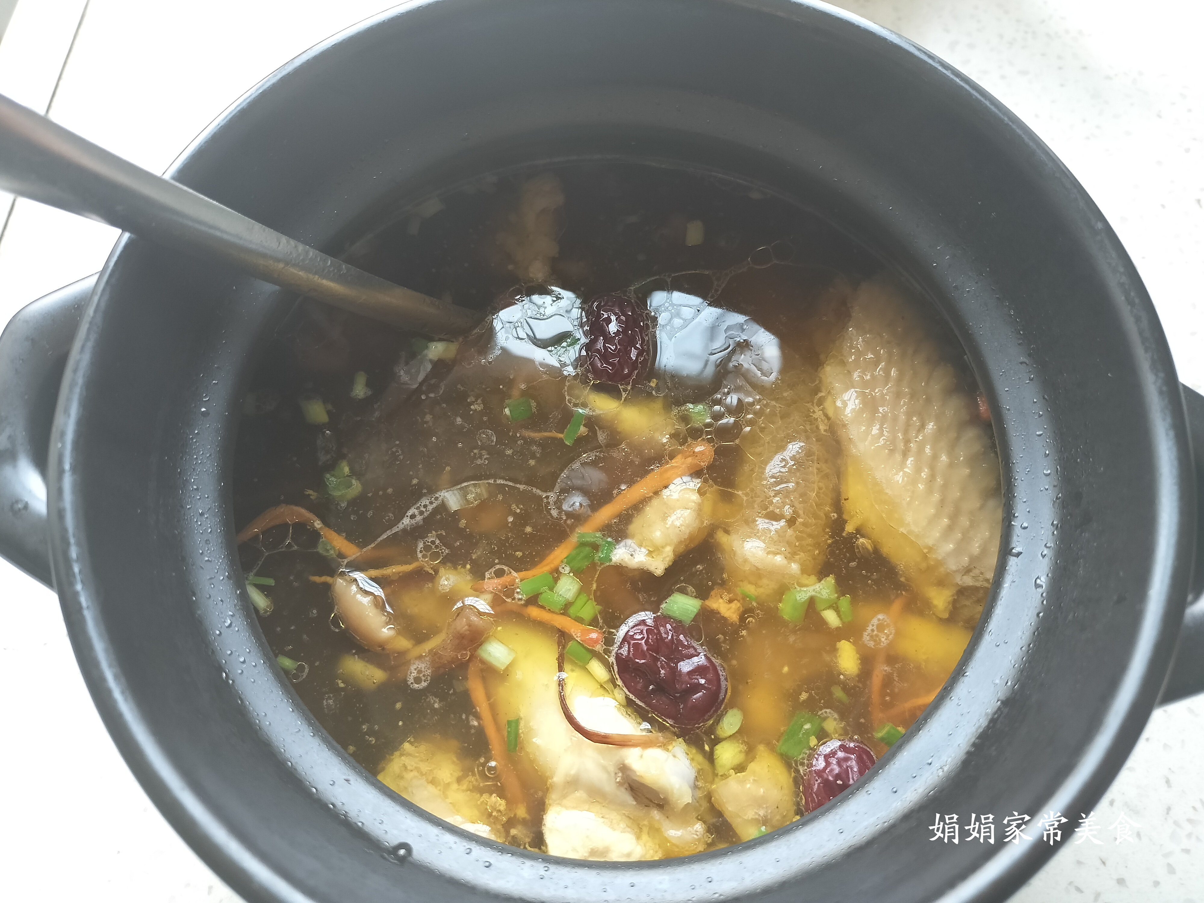 冬季养生汤,菌菇煲鸡汤