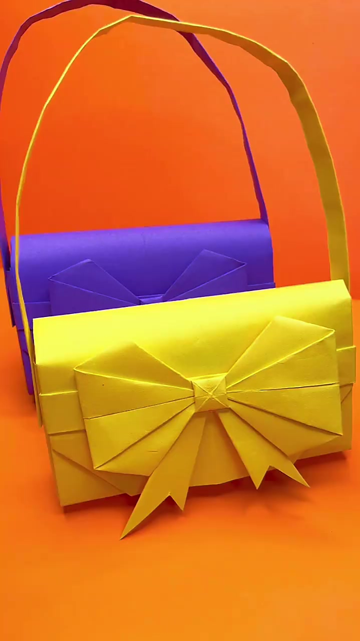 给孩子折个手提包手工折纸亲子手工精致包包折纸