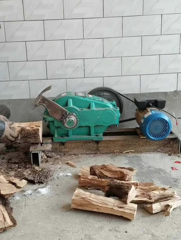 劈柴神器劈柴钻头小型电锤破柴分裂锥农村家用劈材神器