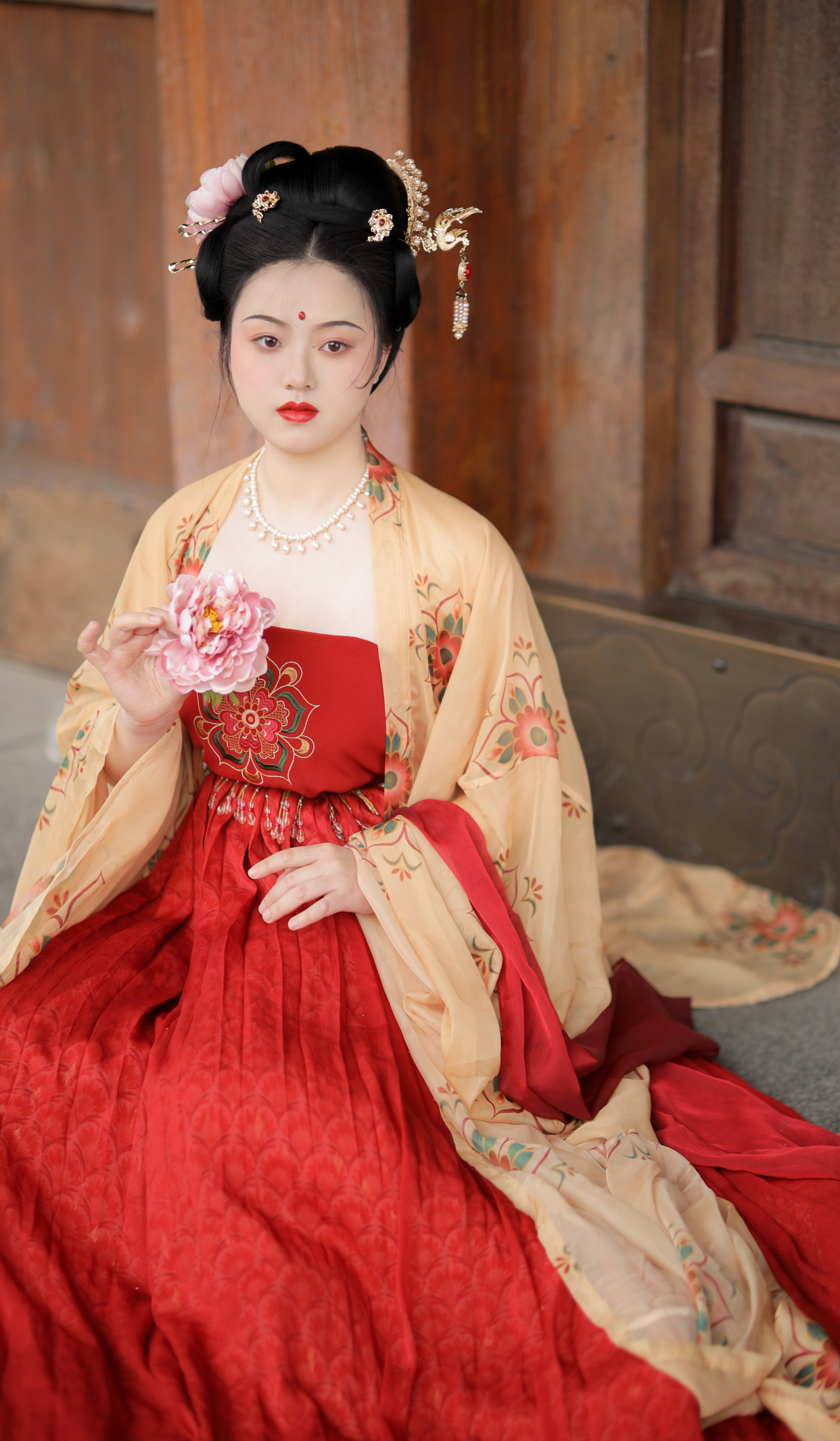 讲真,微胖女生太适合穿汉服了,妥妥的"人间富贵花"