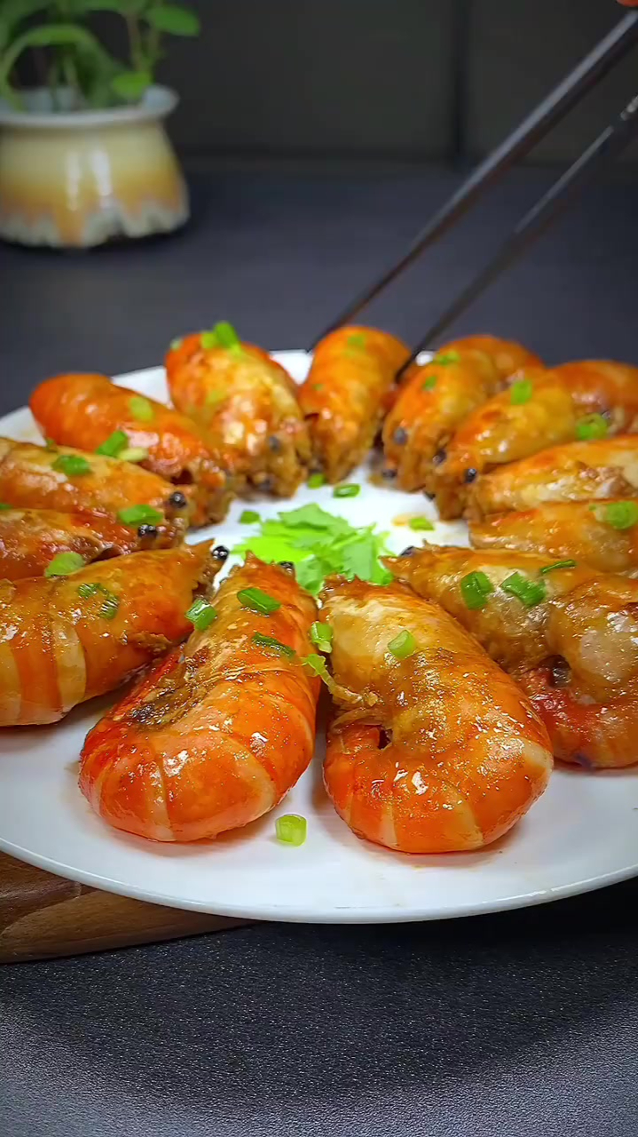 美极罗氏虾,自己做也很简单