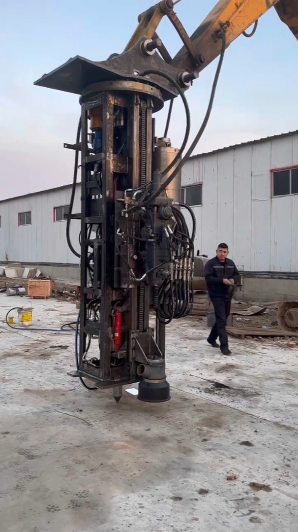 大型机载式液压岩石劈裂机挖掘机钻孔劈裂一体机厂家