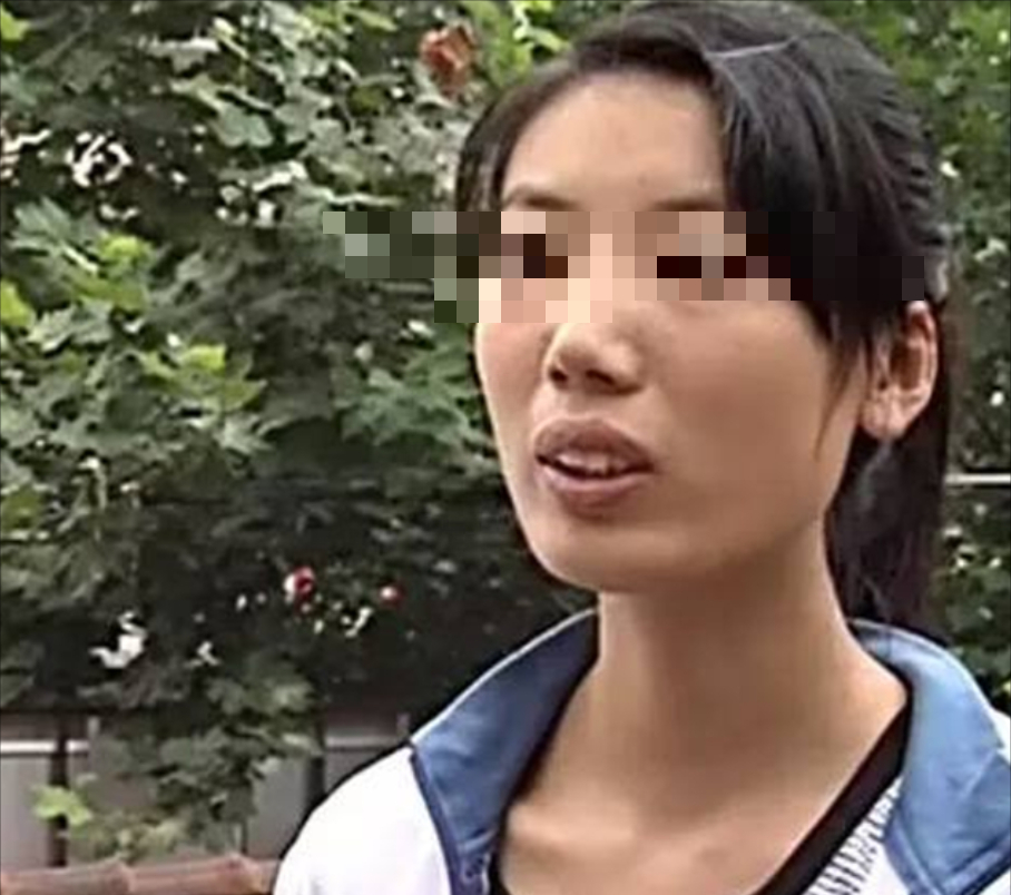 手术室外的杨月华本以为终于看到了生机,却没想竟然是个催命符.