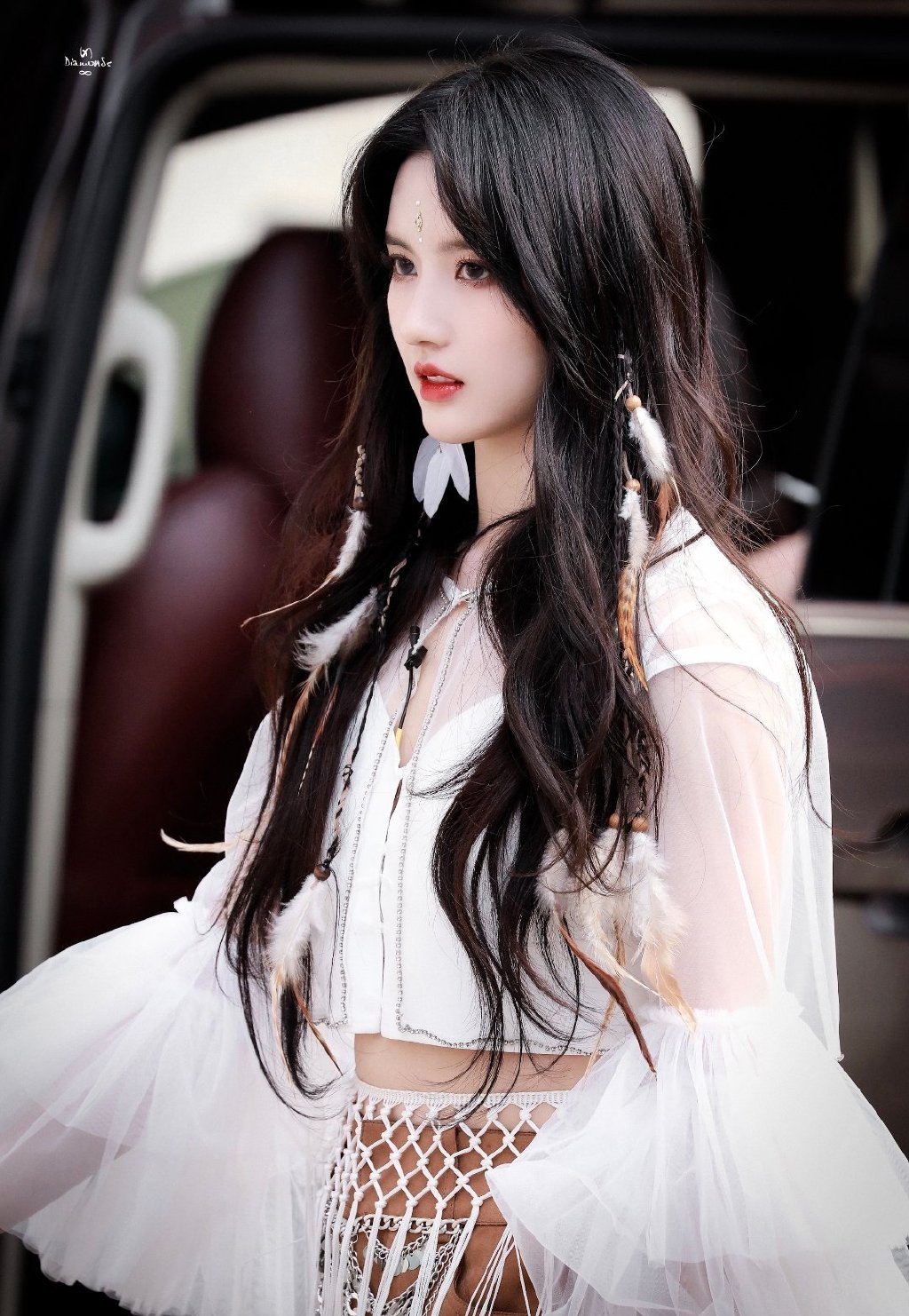 赵粤粉丝投稿刘些宁丑图,被发现是恶意p图挂出,好丢脸啊