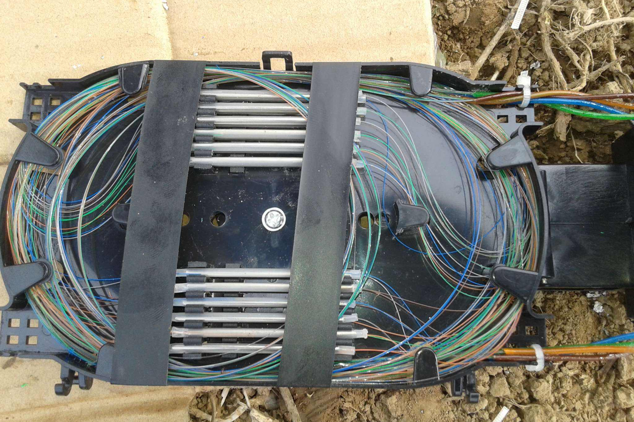 国防光缆是干什么用的?