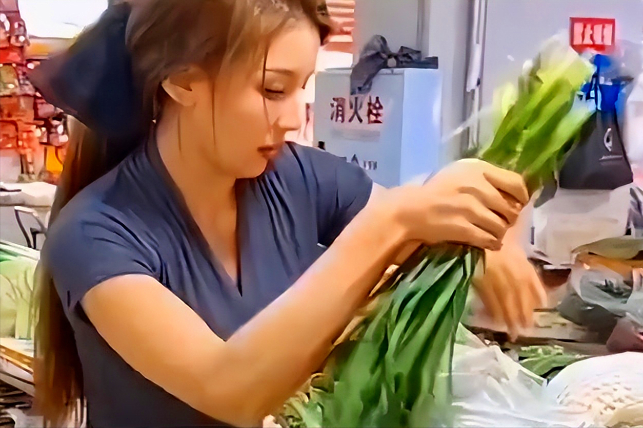 适合一个女人做摆地摊(一个女人摆摊适合做什么)