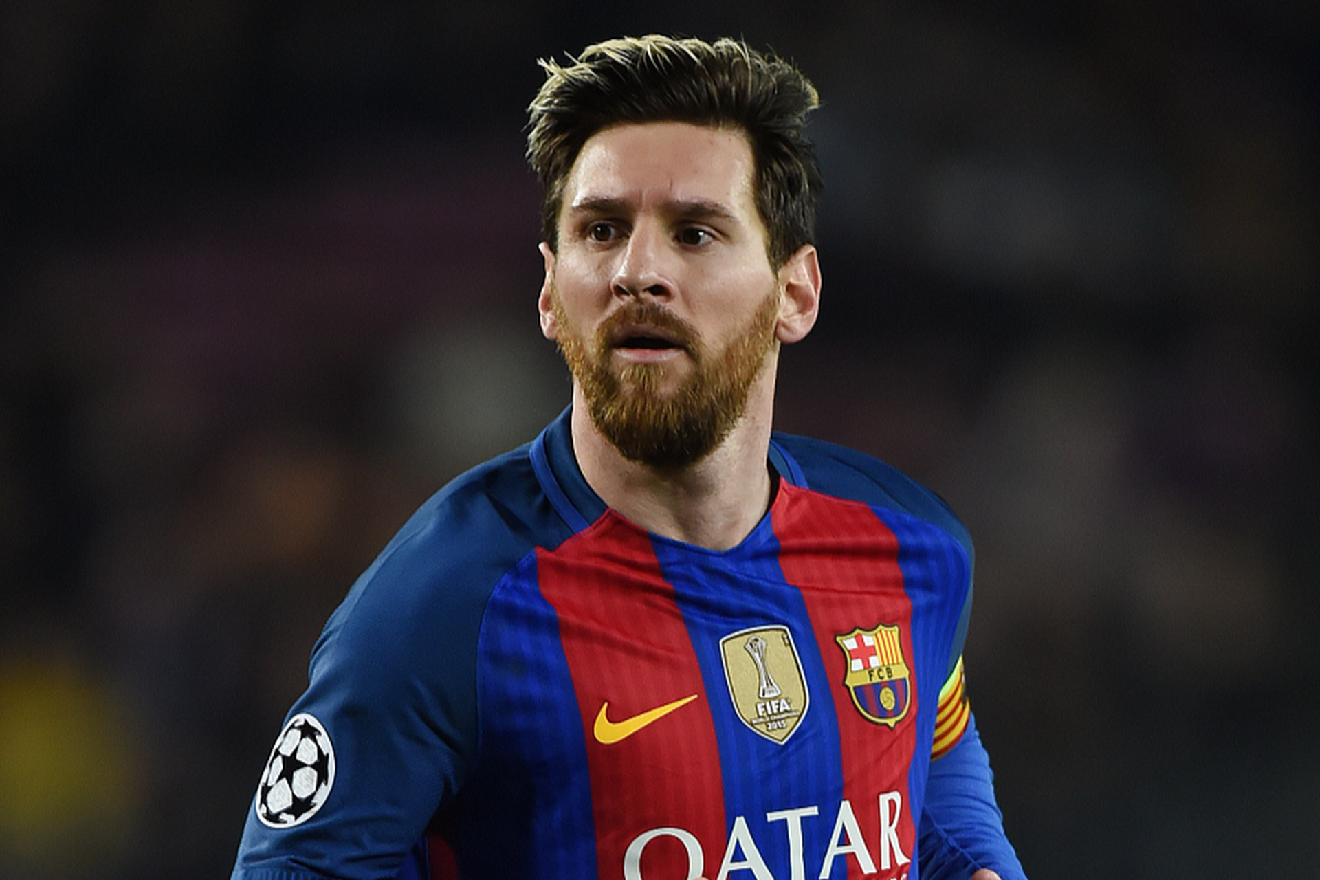 阿根廷足球巨星梅西将在20xx年与纽维尔老男孩再续前缘,挂靴退役.