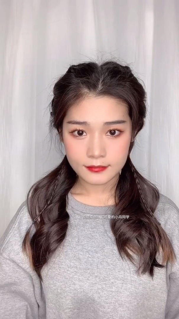 元旦中长发双马尾!