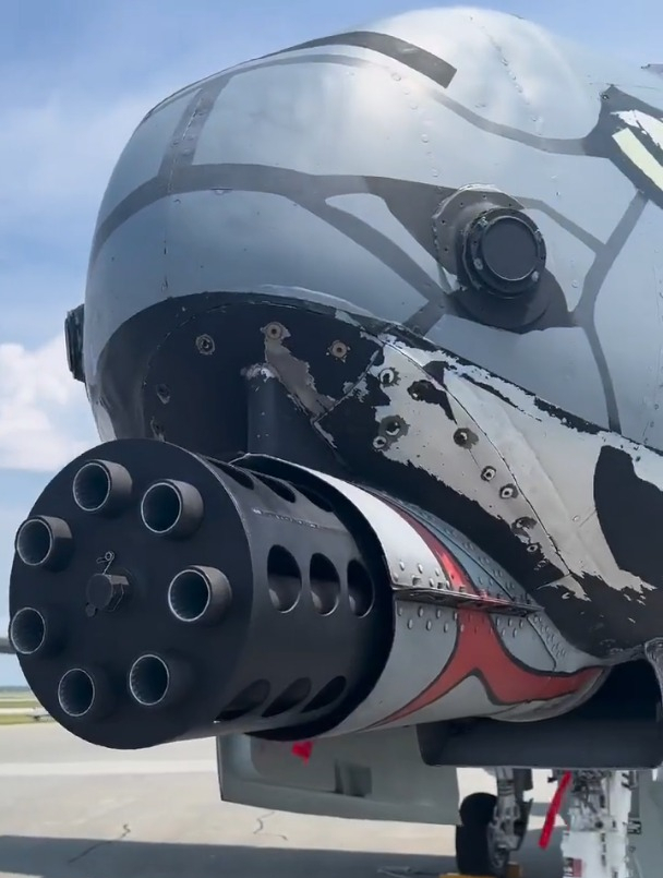 a10攻击机 黑蛇!