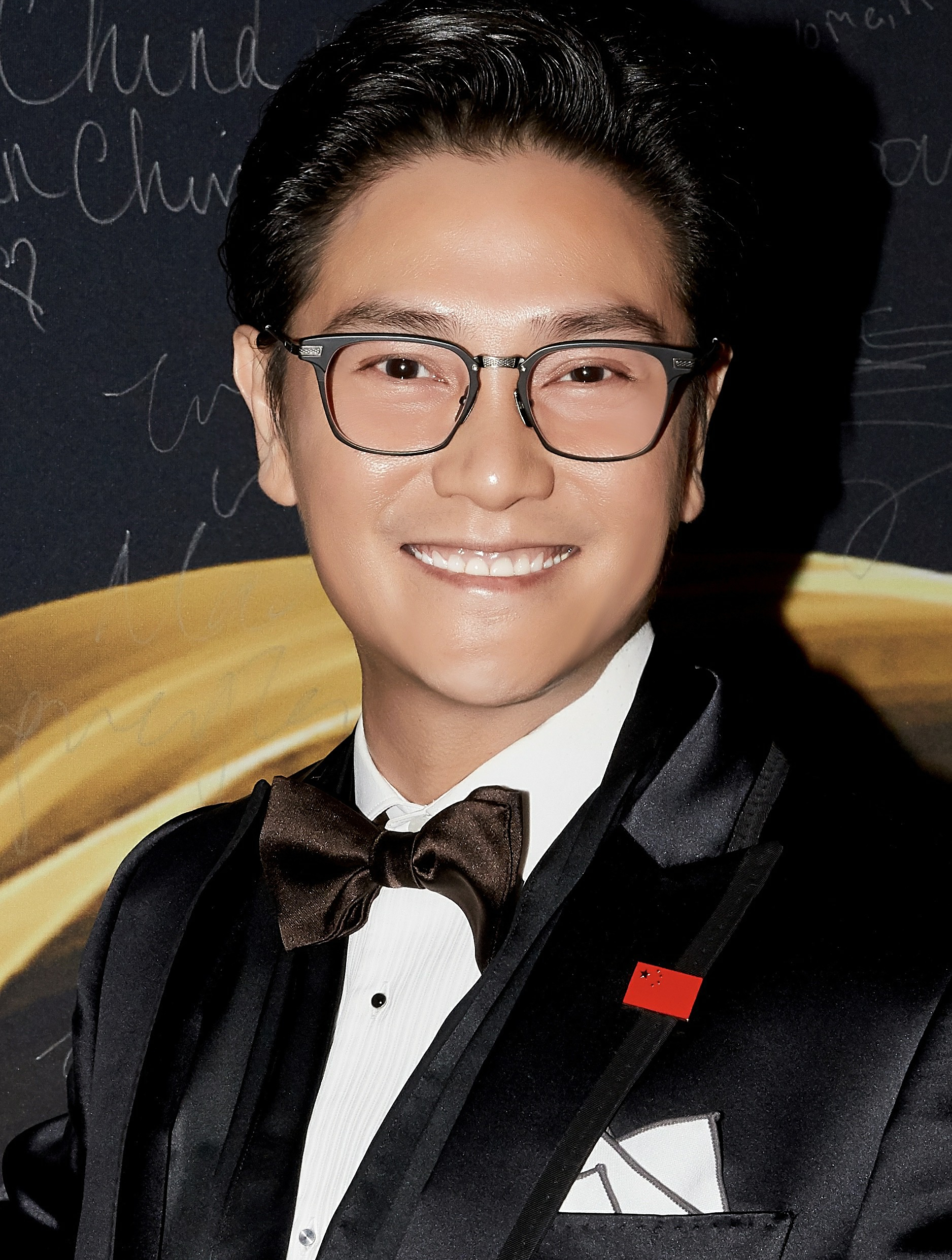 豪门太子丁子峻:赵丽颖背后的男人,因照顾李玟遭高层"报复"4-度小视