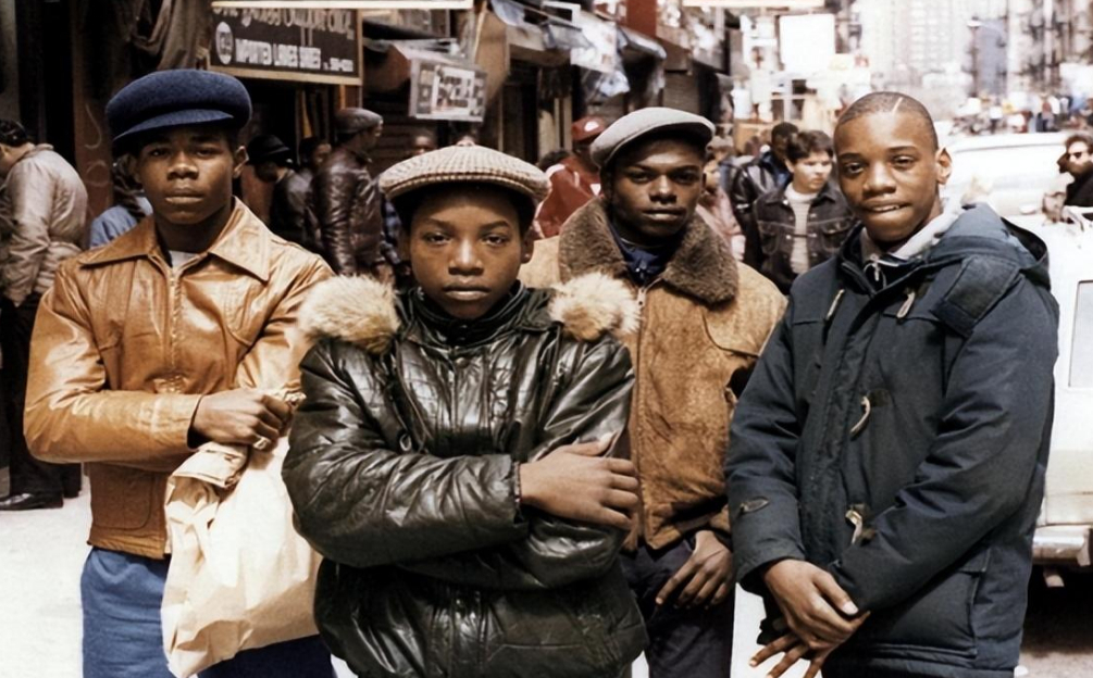 回顾:黑人涌入我国留下大量"黑二代",如何解决?日本做法值得借鉴