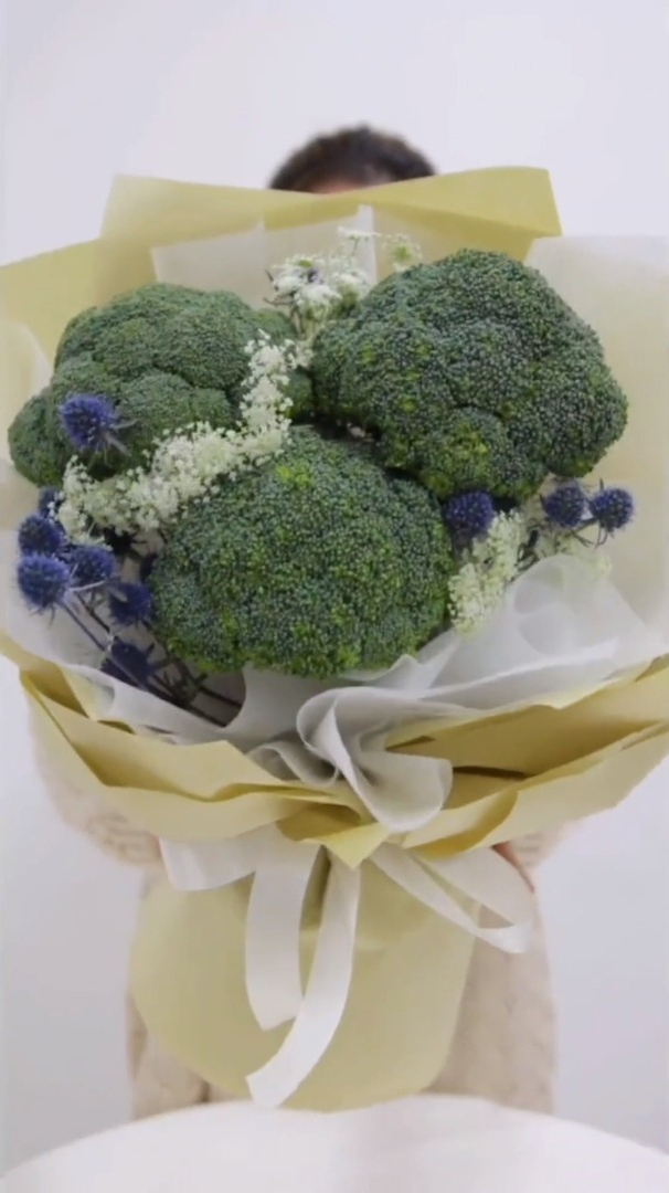 万物皆可包之西兰花创意花束-度小视