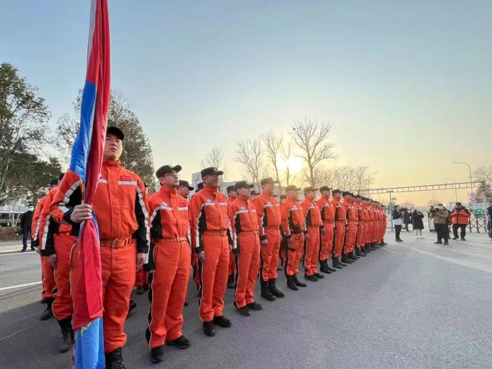 应急总医院人员组成中国地震应急搜救中心,主要由北京市消防救援总队