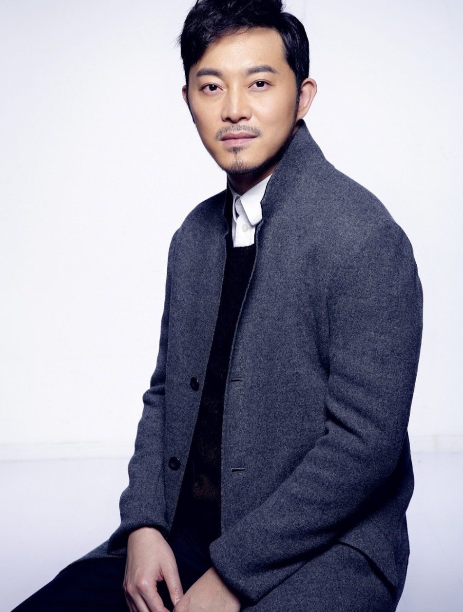 "军艺校草"沙溢:一年参加12档综艺捞金4000万,代步车却30万2-度小视