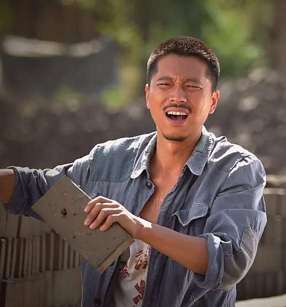 拍戏20载无人识,一朝锤王天下知,新晋视帝王雷《山河锦绣》上线