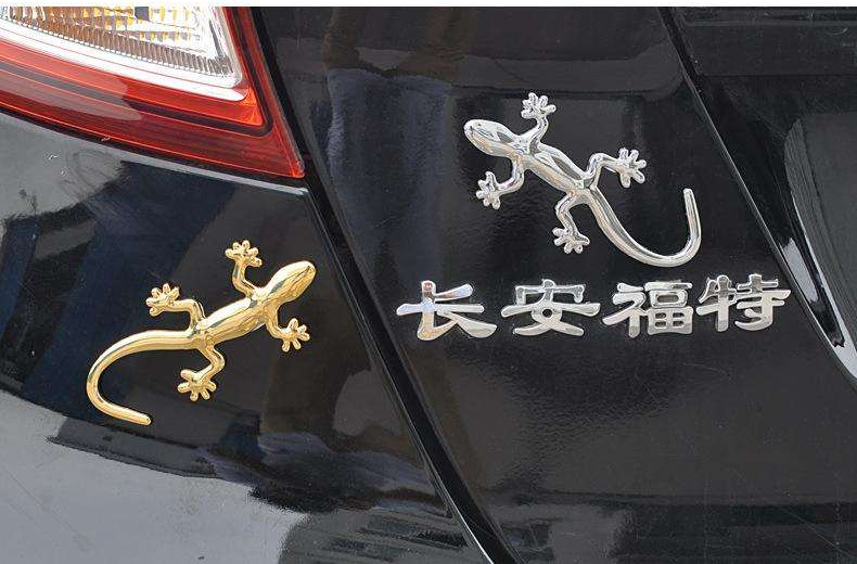 车尾贴"壁虎"是什么意思?不懂别说自己是老司机