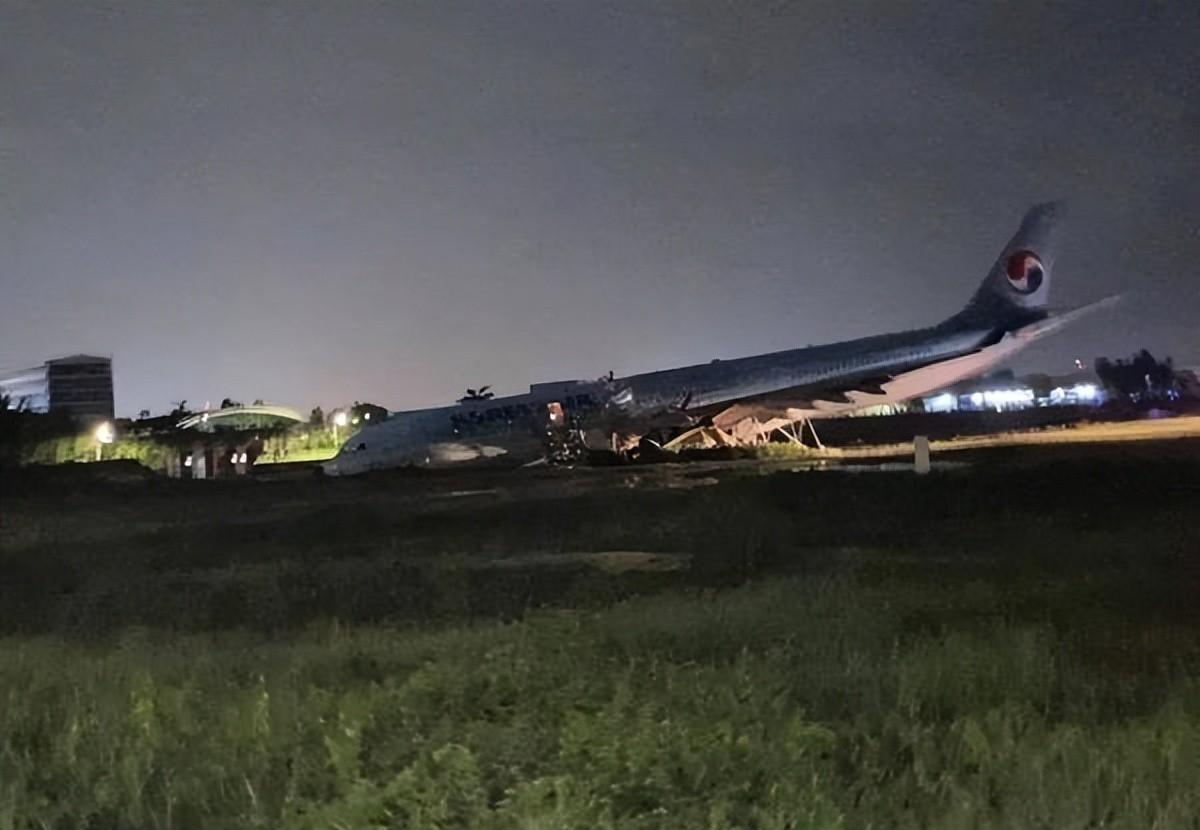 大韩航空777空难图片