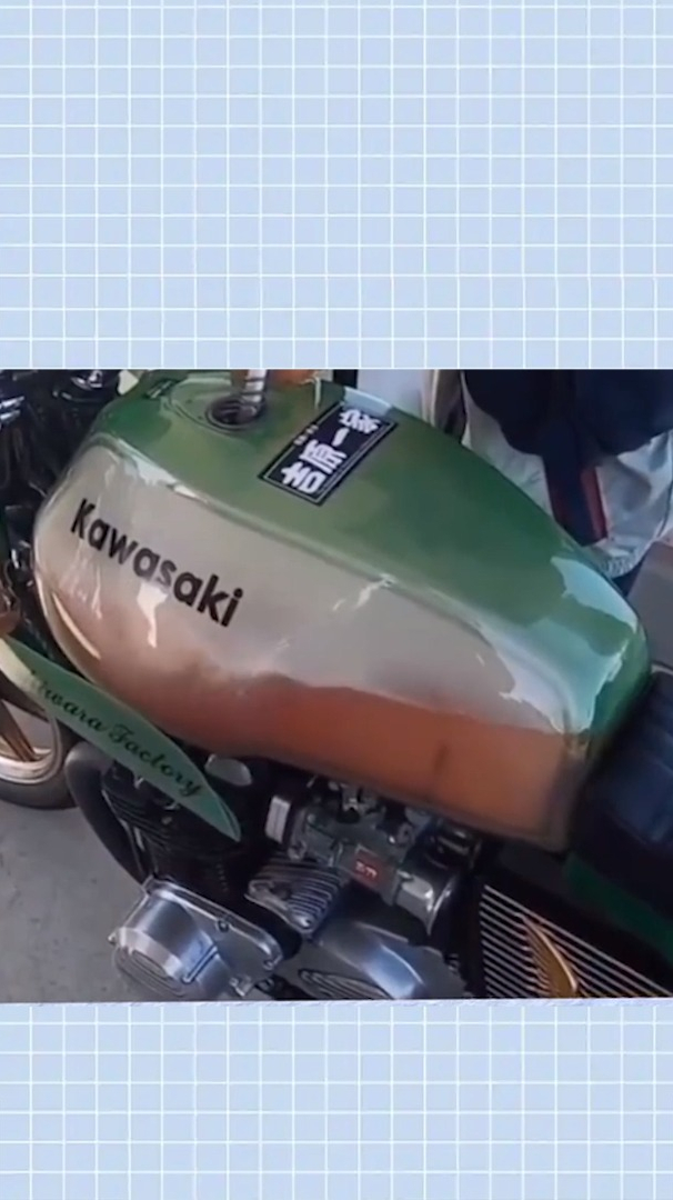 自从摩托车换上透明油箱,加油都尴尬,工作人员看我眼神也变了!