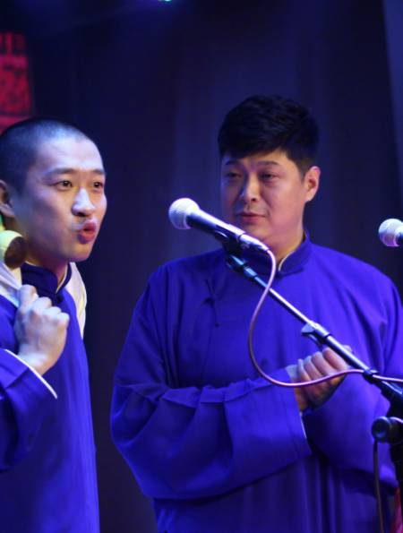 刘云天直播面容憔悴,称愿意重回德云社,却提出条件为难老郭5-度小视