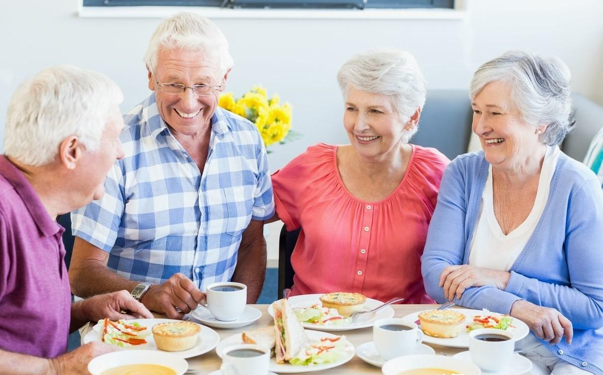 人老了才知:长寿不靠多运动,也不靠多睡觉,而是坚持7件小事情