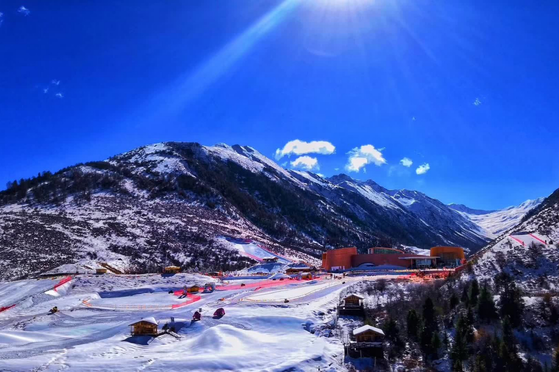 鹧鸪山雪景图片